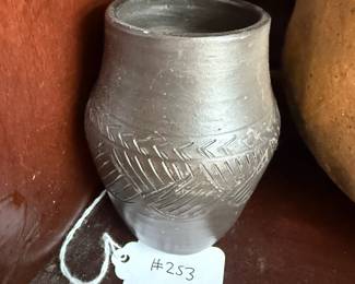 Item #253 Small Cherokee-Made Vase #1