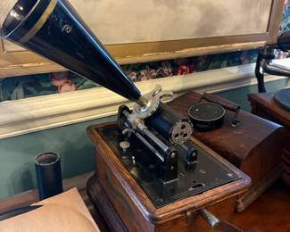 Item #193 1906 Columbia Cylinder Phonograph w/ Original Horn