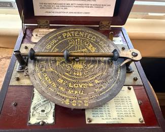 Item #32 1890s Imperial Symphonic Music Box, Good, Aged, Functional, H7" W8.75" D8"