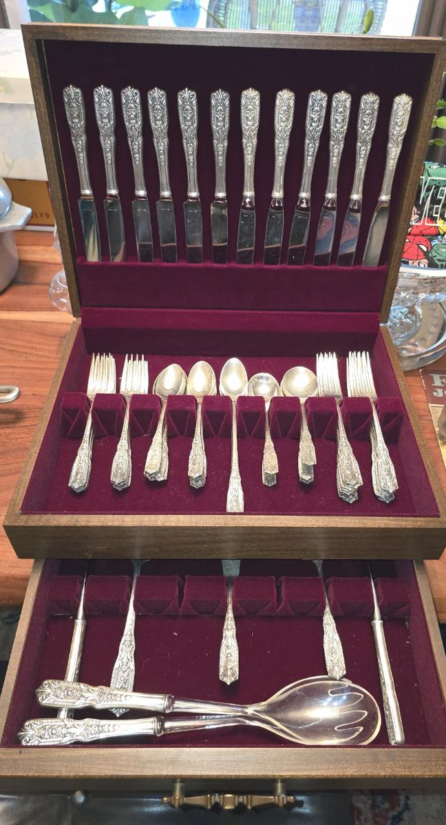 WESTMORELAND STERLING SILVER FLATEWARE