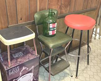 VINTAGE COSCO STOOLS