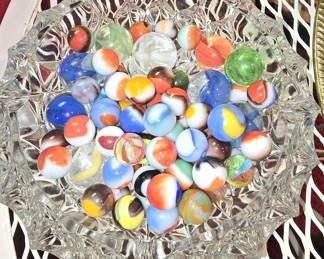 VINTAGE PELTIER, MARBLE KING MARBLES