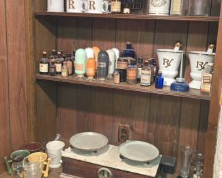 ANTIQUE MEDICINE BOTTLES & SCALE FROM OARD ROSS DRUG STORE