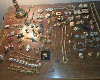 VINTAGE TURQUOISE & DESIGNER COSTUME JEWELRY