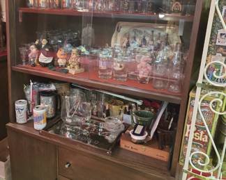 1966 MCM STANLEY BACK BAR HUTCH