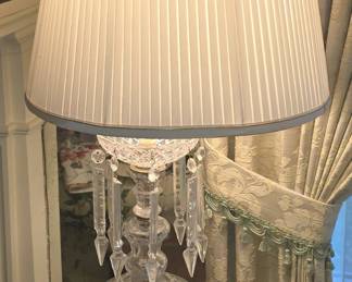 CUT CRYSTAL TABLE LAMP