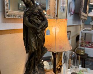 statuary and gorgeous lamp with pretty shade
