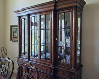 Thomasville China cabinet 