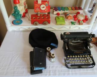 1913 royal typewriter, other toys