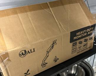 monitor mount new in box 