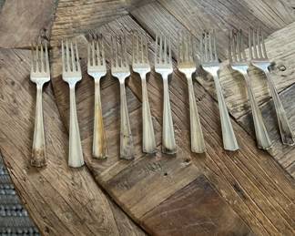 Victor Silver Co - set of 10 dinner forks