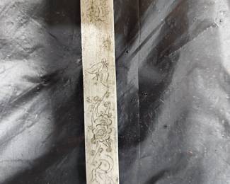 ANOTHER ANTIQUE ASIAN HAIR PIN