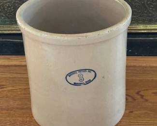 Marshall Pottery Inc. 3 gallon crock, Marshall, Texas
