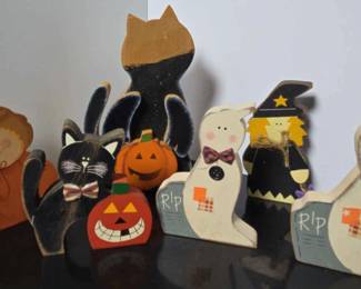Wooden Holloween Decor