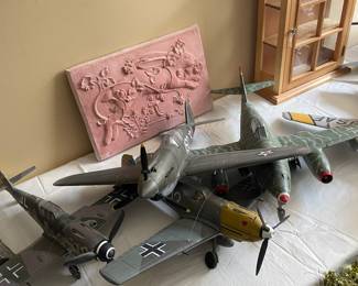 Model planes 16 put together