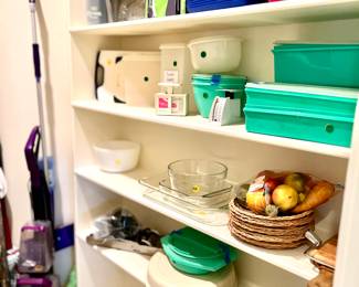 Lots of vintage Tupperware 