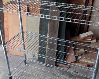 Wire shelves w/wheels