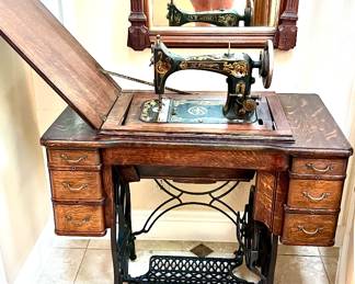 Eldredge Late 1800's  Sewing Machine w/cabinet by National Sewing Machine Company 
