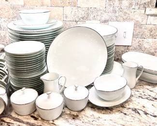 Kenmark (Japan) Venetian Lace (16 place settings). Plus serving pieces. We have over 6 sets of China. 