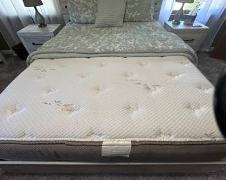 Mattress view ( very clean )