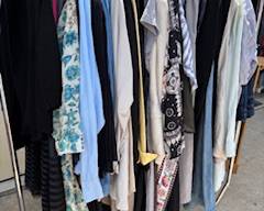 Nice
Ladies clothes 