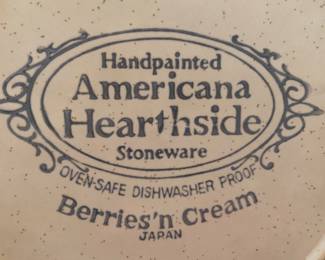 American Hearthside Berries and Cream