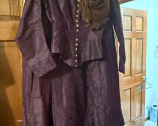 Turn of the century 3 piece tea dress. Beautiful!