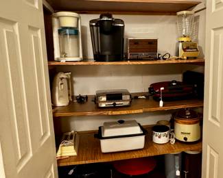 New and vintage appliances