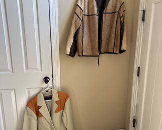 Vintage leather jacket 
Hide jacket 