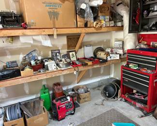 Tool chest
Tools
Honda generator 
Air bubble 