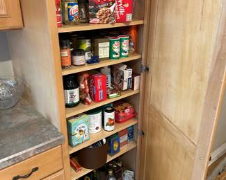 Groceries 