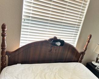 Full size bed