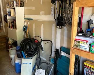 Carpet cleaner
Edger