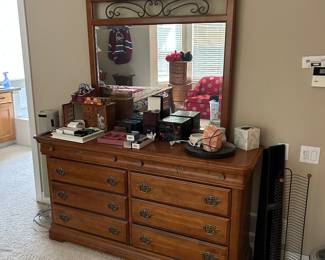 Dresser matches king bed