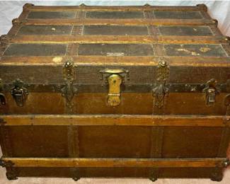 Antique Barnum Steamer Trunk - Minneapolis, MN