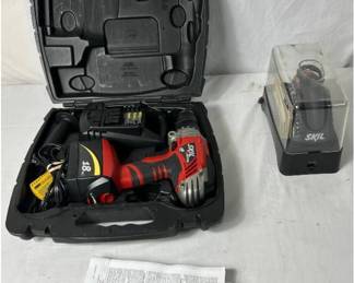 SKIL 18 volt Cordless Drill and Screwdriver 3.6V with Owners Manual and Handle