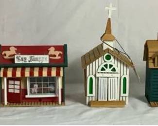 Vintage Chinese-Craftsman Wind-Up Music Bank Village Set - Lot 2