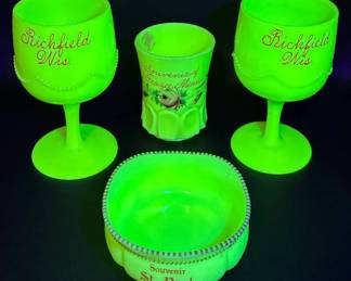 Antique Uranium Custard Glass Souvenir Glassware