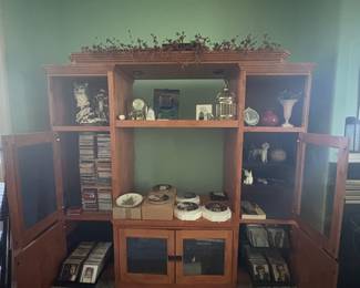 Entertainment center with speaker doors