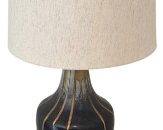Signature Design by Ashley Metal Table Lamp with 3 Way Switch