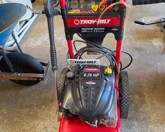 Troy-Bilt 6.75 Hp pressure washer. Excellent condition. 