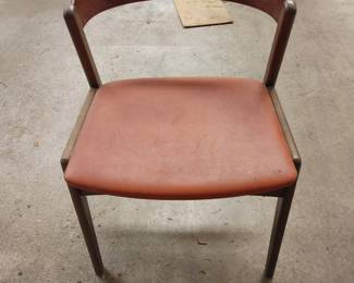 Dux mid Century chair