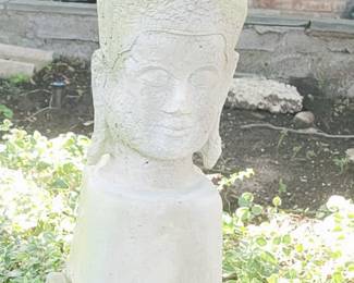 Heavy cement goddess