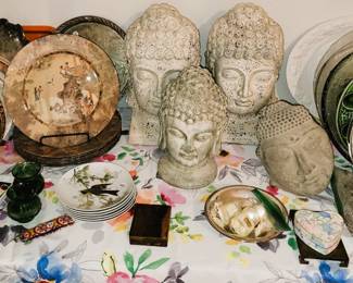 Japanese plates - Goddess busts