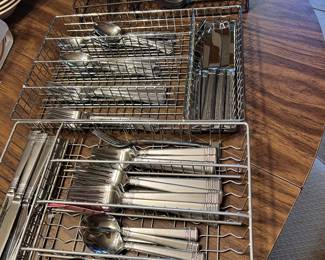 Several sets of Flatware