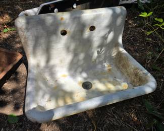 Antique Apron Front Cast Iron Farmhouse Utility Sink