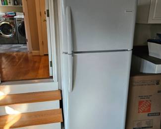 top & bottom refrigerator