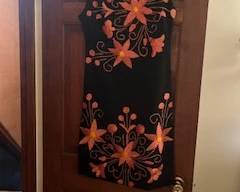 Vintage embroidered dress. Stunning!