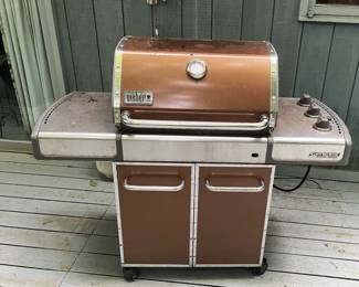 Large Weber Gas Grill with tanks