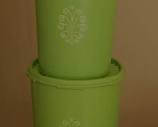 VINTAGE TUPPERWARE